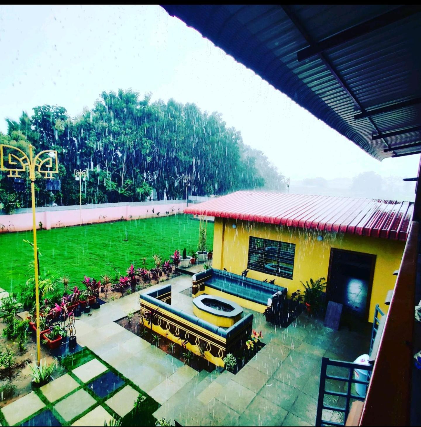 Kashmir Farmhouse - Hyderabad Villa Ngoại thất bức ảnh